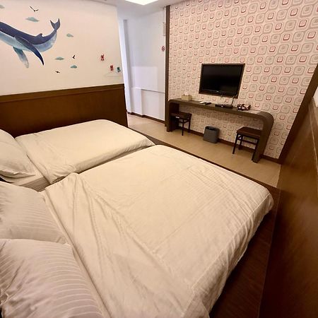 尹居 包棟民宿 Xiaoliuqiu Exterior photo