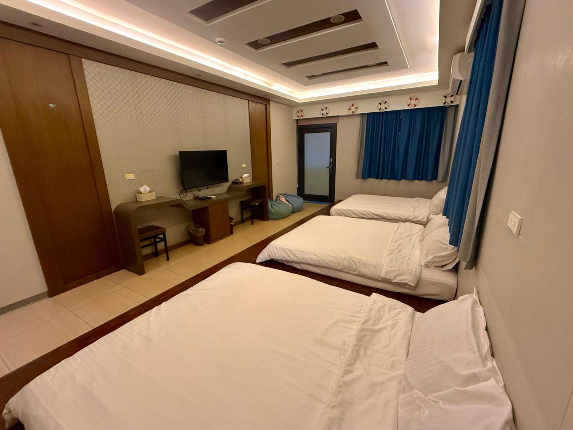 尹居 包棟民宿 Xiaoliuqiu Exterior photo
