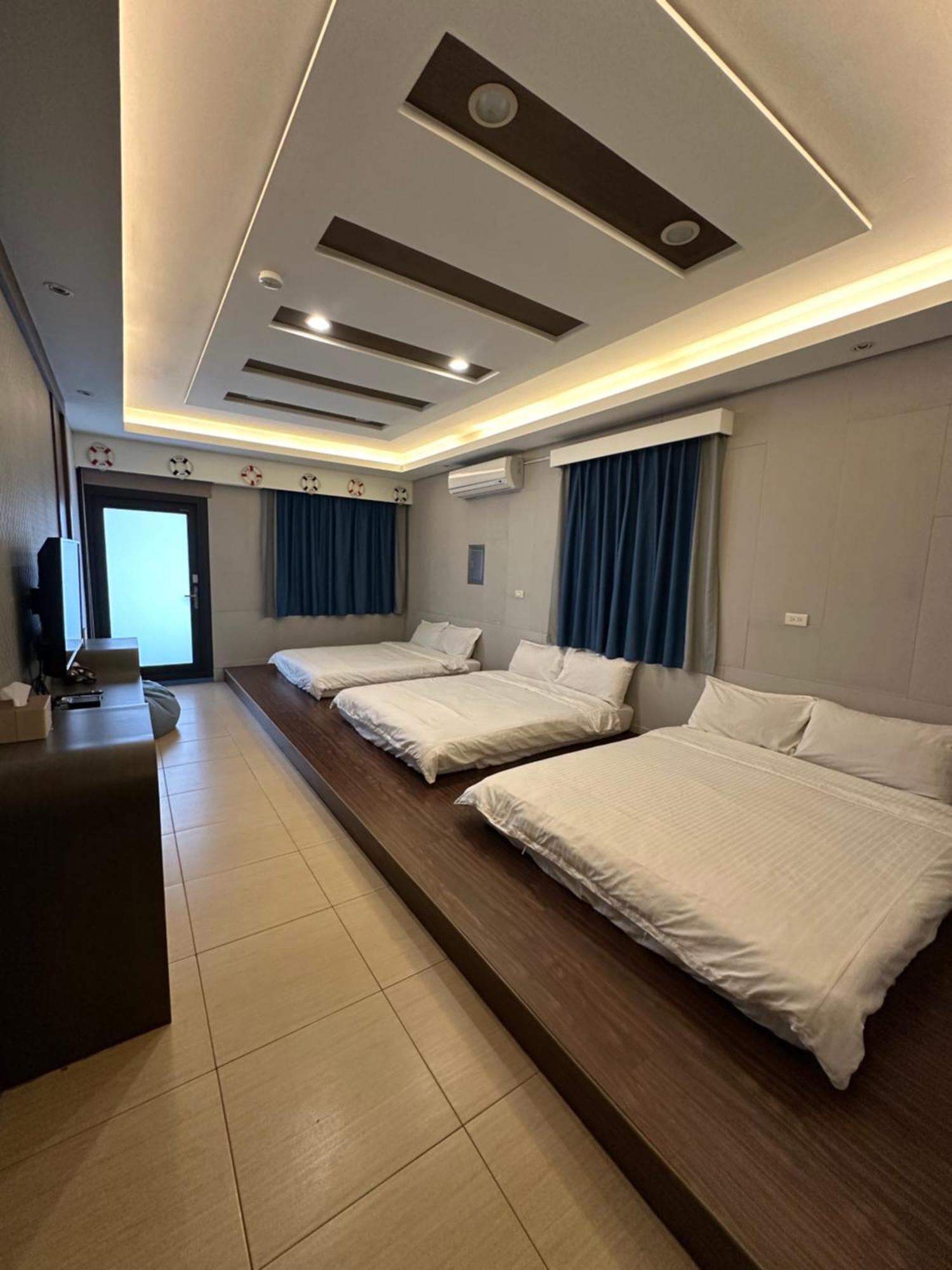 尹居 包棟民宿 Xiaoliuqiu Exterior photo